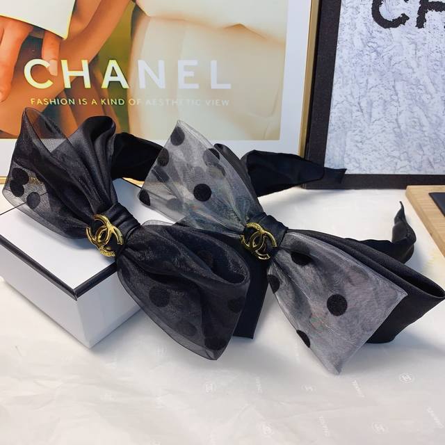 Chanel小香 Chanel发箍 欧根纱蝴蝶结Logo轻奢时尚风发箍气质百搭小仙女必入单品名媛风十足～宝藏款 闭眼入推荐款 单个