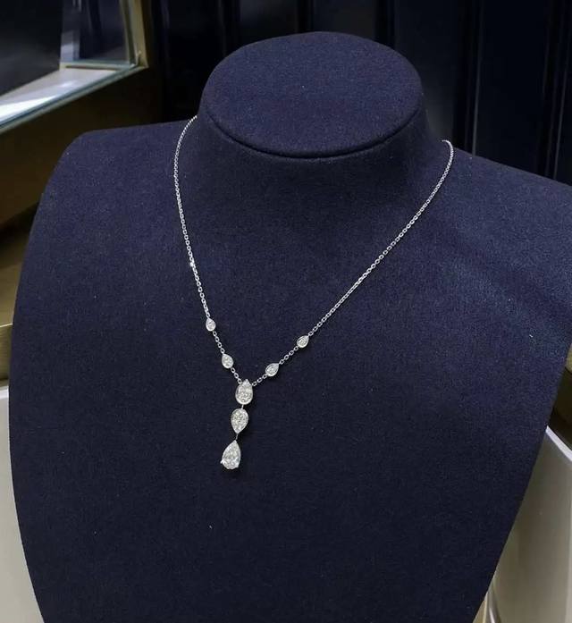 精工版本项链 Chaumet 尚美 Liens 水滴项链 原版定制进口亚金材质电镀18K厚金 经典火爆著作 。推荐指数最高 链长45Cm