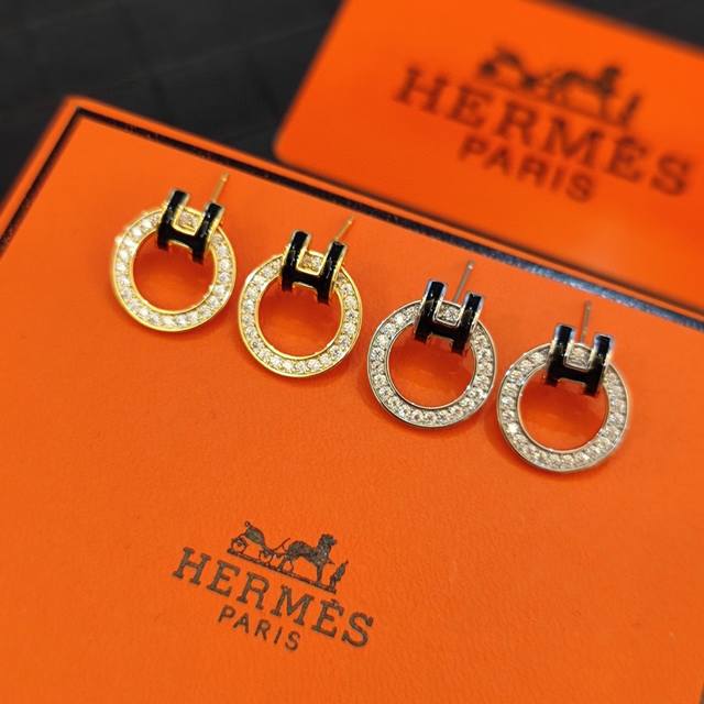 批 人气棚爆抢购款 专柜原单爱马仕Hermes 火爆 小红书同款To 爱马仕 晶钻H字母圆环耳环1New Arrival专柜同步 高品质 高端定制 原版材质 与