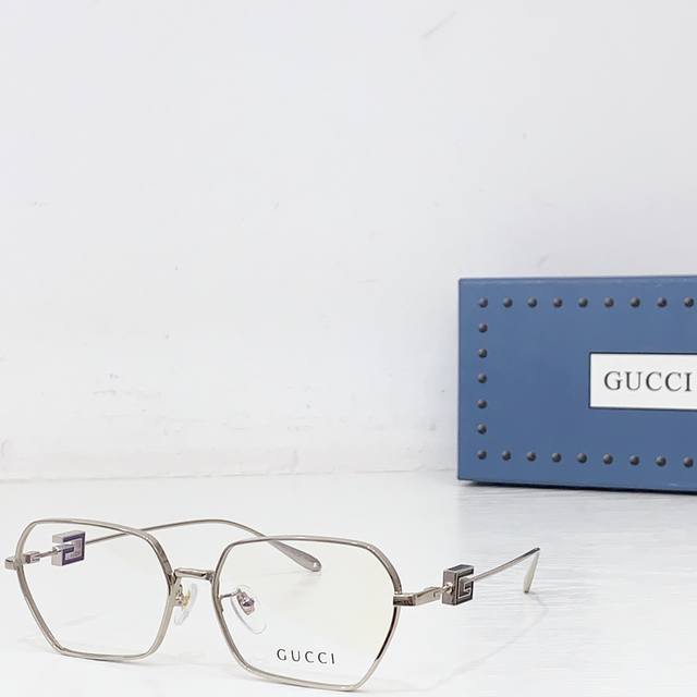 Gucc* Model：Gg2012S Size：58口18-145