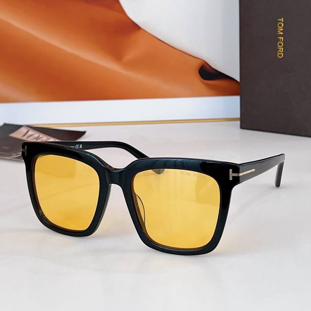 Tom For* Model：Ft0969-K Size：55口22-145