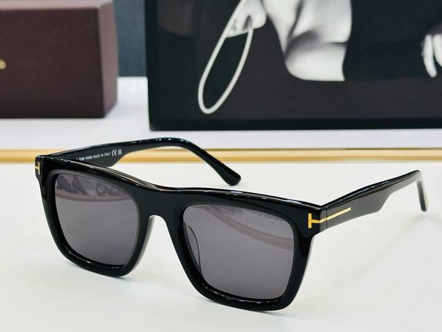 Tom For* 汤姆家 官网新款 Ft1207 Size：52口21-145 经典时尚 C采用时下最流行片色