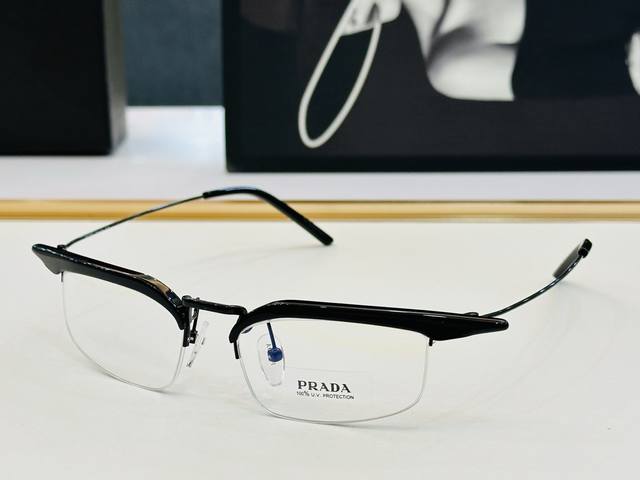 prad*普家 Spr B50S Size：52口19-135 眼镜系列堪称精湛制作 彰显独特个性 一 最新推出火爆款