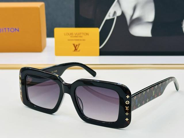 路易家 Z1653W Size：54口19-148 充满活力的 展现独特个性展现大气的你 B高品质
