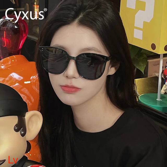 Louis Vuitton*新款方形简约太阳镜女韩版潮个性大框显瘦开车驾驶遮阳墨镜男