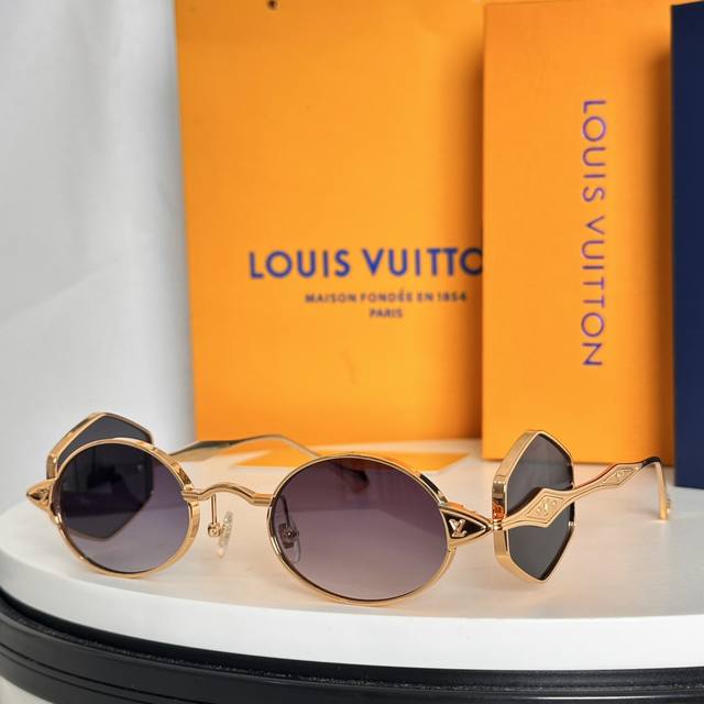Louis Vuitto*Model：Z U Size：50口24-145