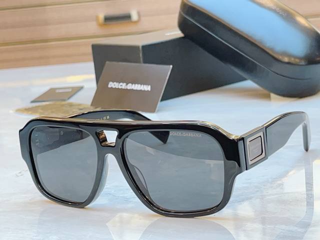 Dolce & Gabban* D*G新款太阳镜，Model：Dg4506，Size：58口16-145
