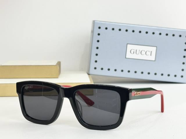 Gucc* Model: Gg1869S Size: 54口19-145