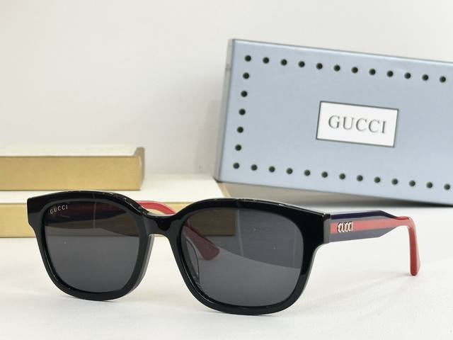 Gucc* Model：Gg1872Sk Size：56口18-145