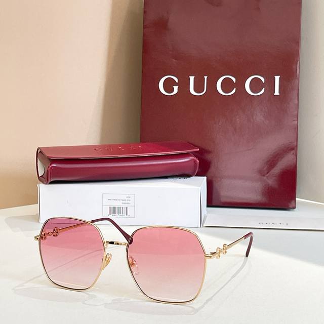 Gucc*Model：Gg0882Ssize：60口16-145