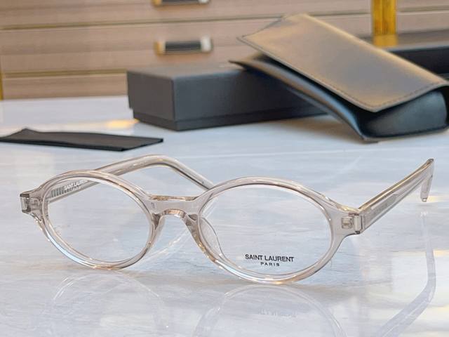 Saint Lauren* 圣罗*兰新款眼镜架，Model：Sl 751，Size：50口19-140