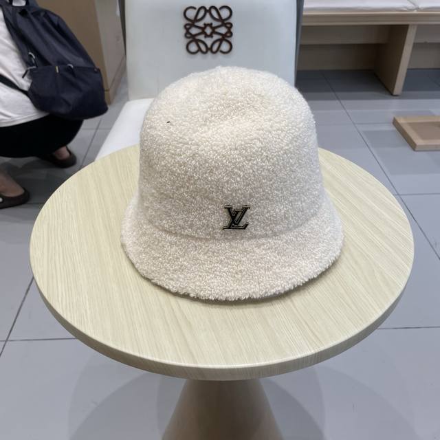 Lv路易威登圈圈绒渔夫帽羊毛混纺针织小檐帽女圆顶简约宽檐遮阳帽显脸小帽子