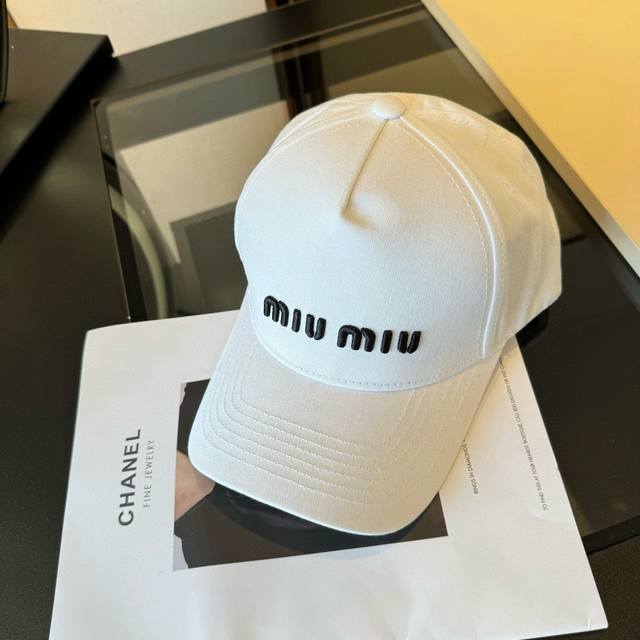 Miumiu缪缪新款鸭舌帽, 头围57Cm