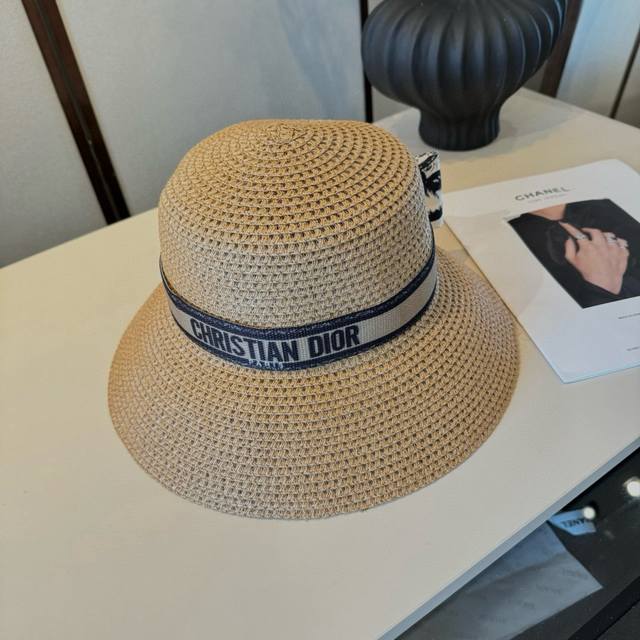 Dior迪奥盆帽 、盆帽，头围57Cm