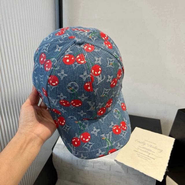 Lv新款鸭舌帽，头围57Cm