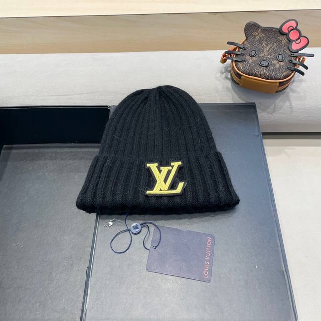 Lv路易威登 秋冬款男女款专柜款针织毛线帽，大牌设计～秋冬穿搭必备