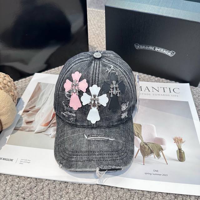 Chrome Hearts 克罗心 新款十字架 高品质洗水牛仔棒球帽，高端定制版！网红时尚博主同款！墙裂推荐！质量巨好！谁戴谁好看~