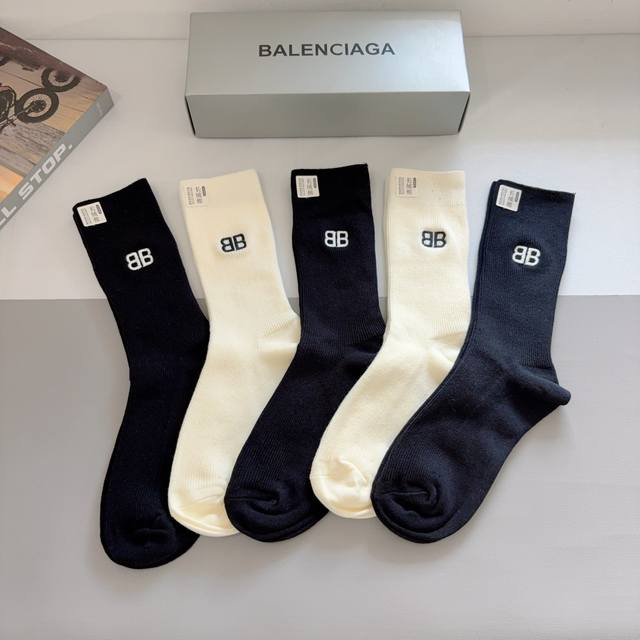 配包装 一盒5双 Balenciaga 巴黎世家 高版本双针长绒棉长筒袜子柔软百搭休闲款！