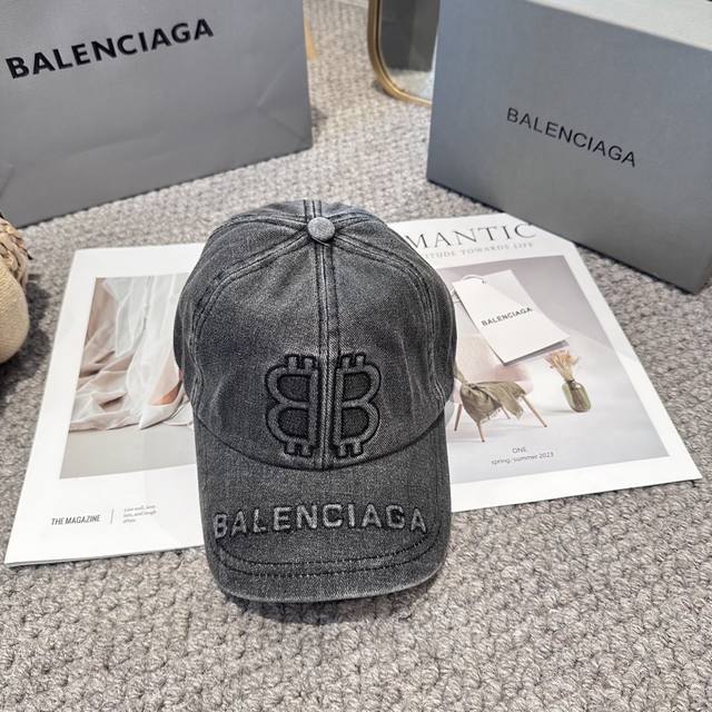 新品Balenciaga 巴黎世家新款棒球帽 现货秒发简约时尚超级无敌好看的帽子！情侣款！