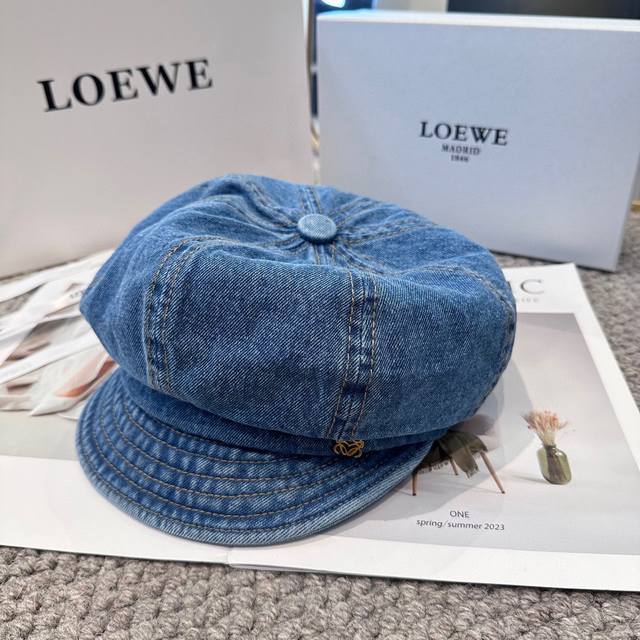 Loewe罗意威 新款复古水洗牛仔八角帽 ，高版本原单品质 简约经典Logo，质感超级赞，精致大牌范，女神必备神器