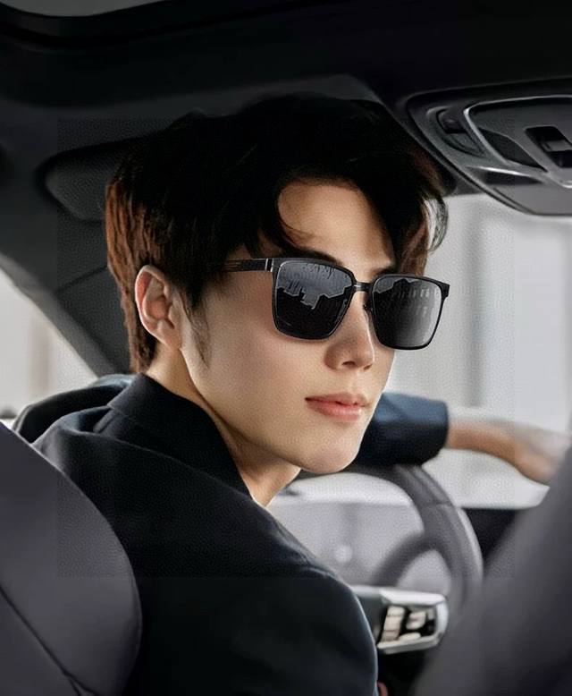 Gucci 2025新款男女情侣款太阳镜多边形墨镜Ip电镀永不褪色 超轻超有弹性整幅眼镜无螺丝重要的是压不坏 高清尼龙镜片、精湛的工艺 原版材料 休闲大气不挑人