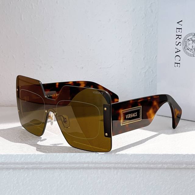 Versace Model:Ve6804 Size:146口0