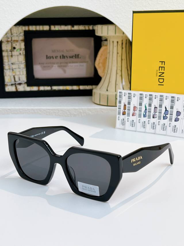 高版本到货～ prad* Mod：pr15W Size：54口17-140