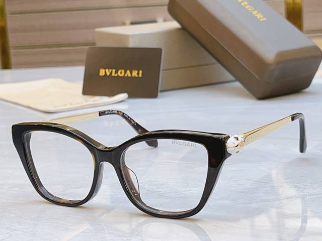 Bvlga* 宝格*丽新款太阳镜， Model：Bv 50055I，Size：51口16-140