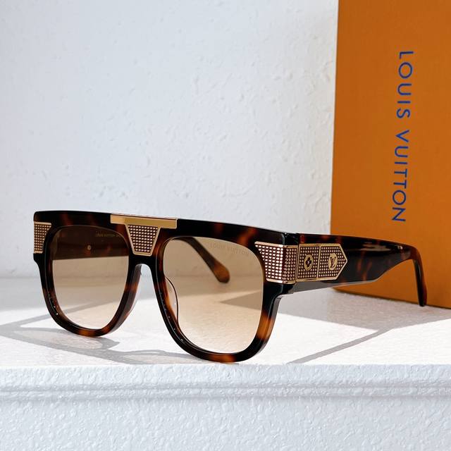 Louis Vuitto* Model：Z2008U Size：56口16-153