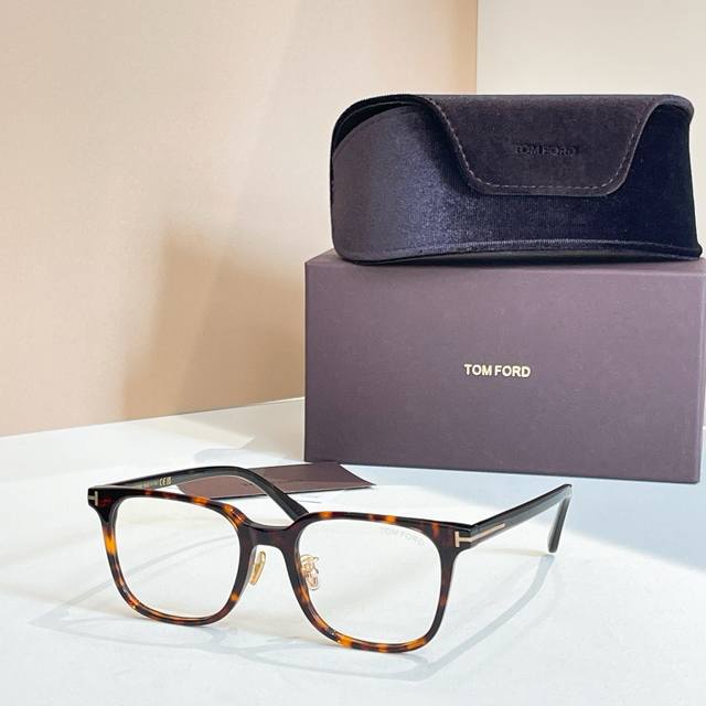 tom For*Model：Tf5921-K-Bsize：51口19-145高版本～～