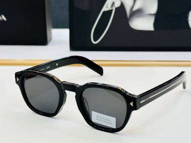 prad*普家 Spra16S Size：52口24-145 眼镜系列堪称精湛制作 彰显独特个性 B太阳镜