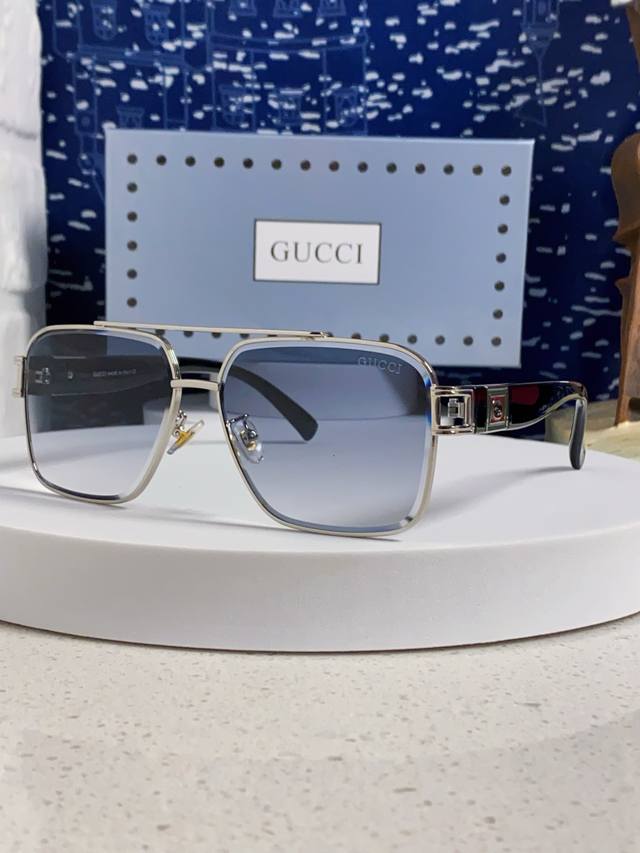 Gucci古奇 2025新款男款金属方形大框太阳眼镜 时尚双梁遮阳墨镜女素颜防紫外线 男女通用