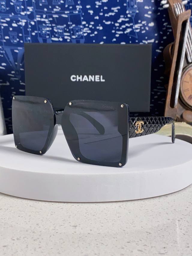 Chanel香奈儿 2025新款高级感星空方形大框偏光墨镜女气质优雅防紫外线太阳镜街拍开车
