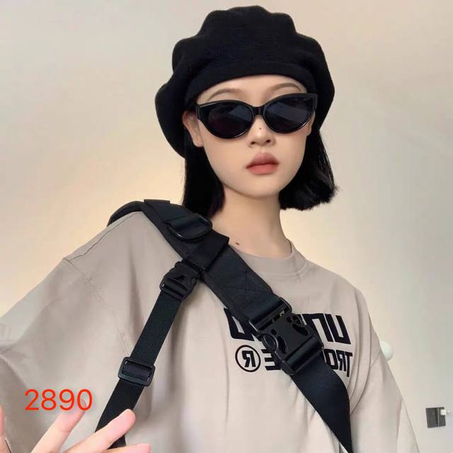 Louis Vuitton2025新款韩版椭圆形猫眼墨镜复古街拍港风辣妹眼镜女潮网红太阳镜