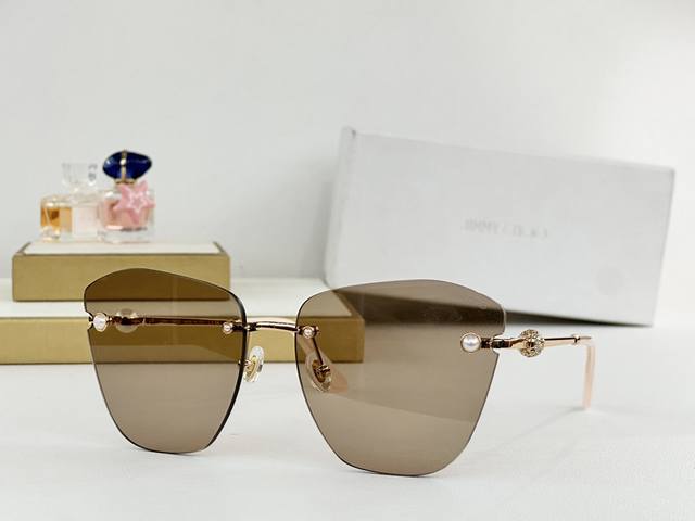 Jimmy Choo Model：Jc4004Hb Size：62口16-142