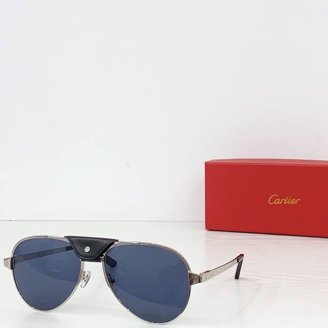 Cartie* 卡地*官网原版一比一 Model: Ct0034S，Size：61口17-135 品牌标志性极强的珍贵太阳眼镜，金属皮扣品质材质，独特风格，魅力
