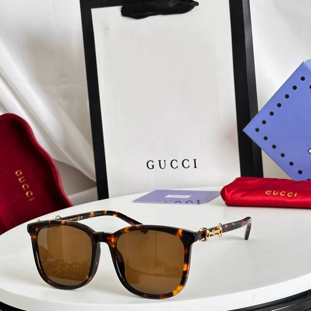Gucc*Model:Gg2057Sksize:56口19-145