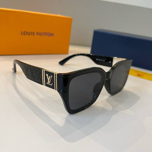 Lv 路易威登太阳镜，遮阳镜，高端欧美风这样镜，超级修饰