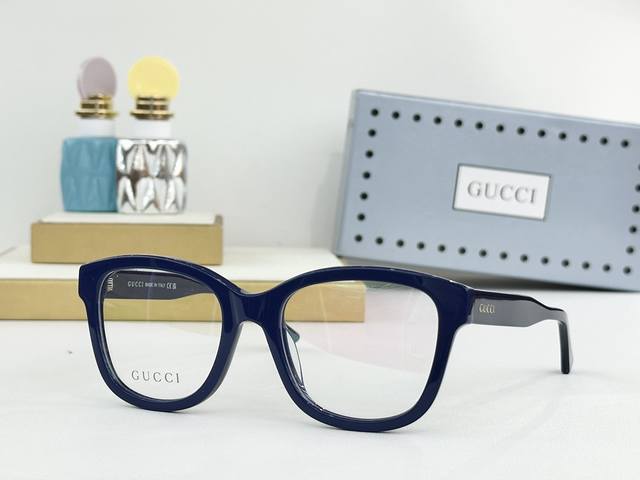 Gucc* Model：Gg1863O Size：51口19-145