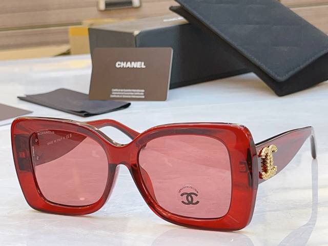 Chane* 香奈儿新款太阳镜，Model：Ch5555，Size：54口19-145