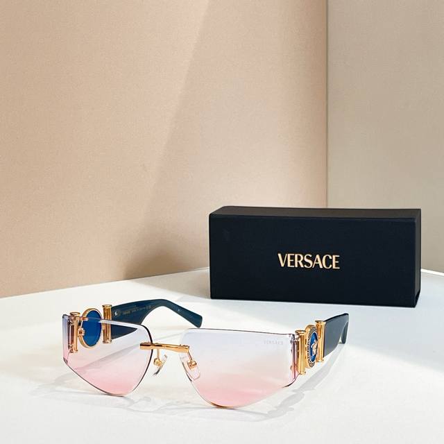versac*Model：Ve6772Size：63口17-138
