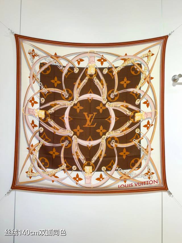 Rlv2544 双面同色 140X140Cm 70%羊绒30%真丝 Lv Ultimate Monogram