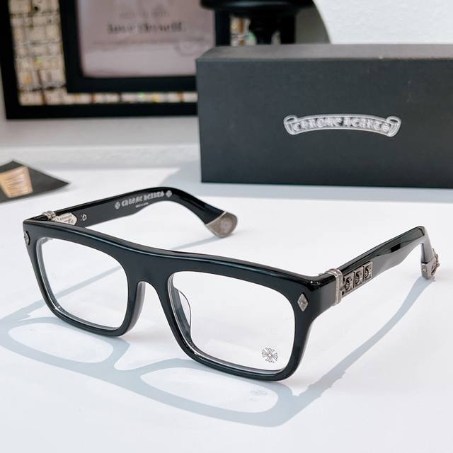 Chrome Heart* Model：Sluss Bussin Size：56口18-145