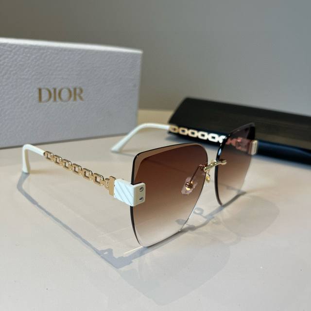 Dior迪奥太阳镜、想焊在脸上的墨镜 硬货不怕迟到～开模打造 任何细节完美复刻，官网无色差对比
