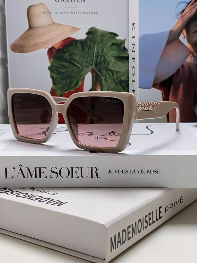 Chanel 香奈儿时尚太阳镜镜片 顶级奢侈品 高品质 [亲亲] 气质非凡 女士开车墨镜[爱情] 8色