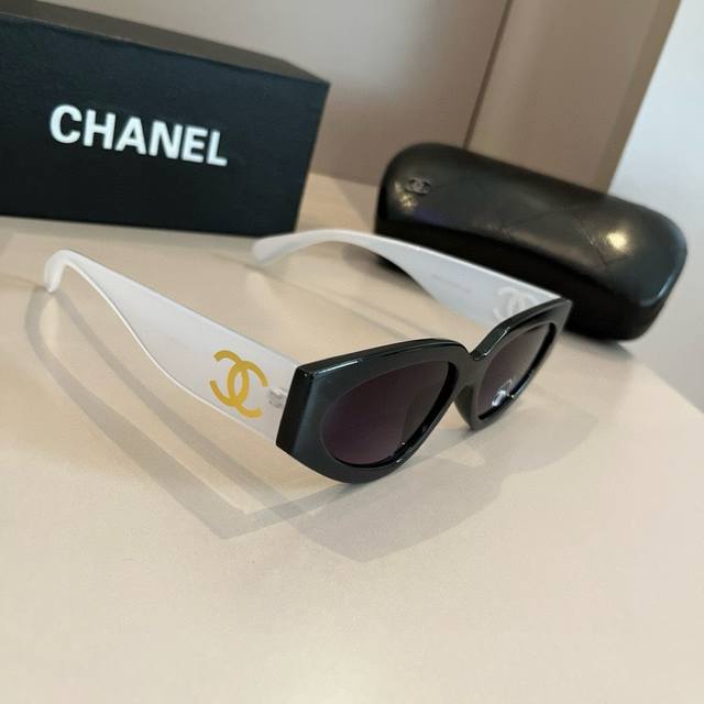 Chanel香奈儿 新款太阳墨镜出游开车必备多明星同款 太阳镜