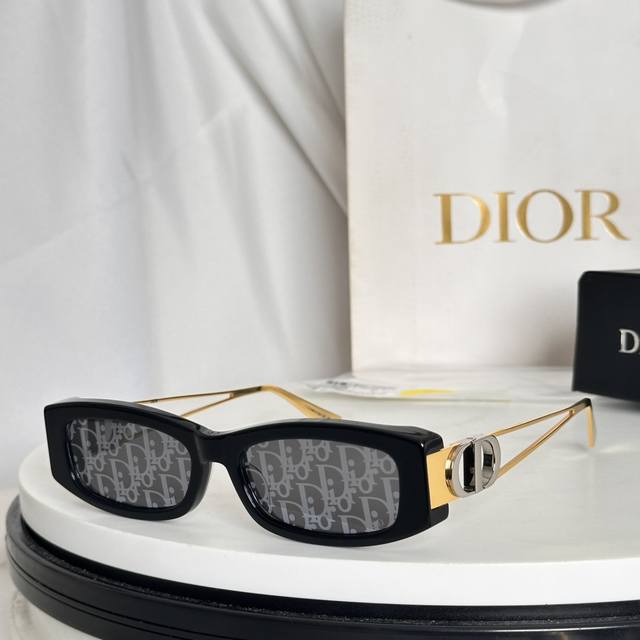 Dio* Model：30Montaigne S14F Size： 54口17-130