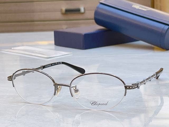 Chopar* 肖*邦新款太阳镜，Model：Vcha51J，Size：53口18-140