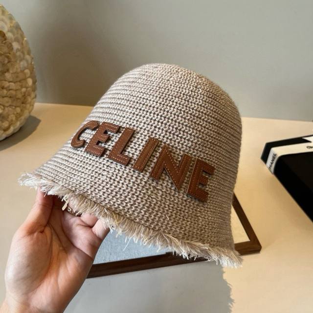 Celine赛琳新款渔夫帽，头围57Cm