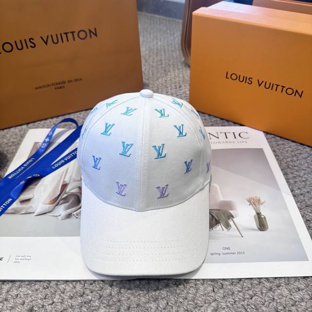路易威登棒球帽 Louisvuitton新款Lv棒球帽，重工打造高端大气，百搭款男女通用！